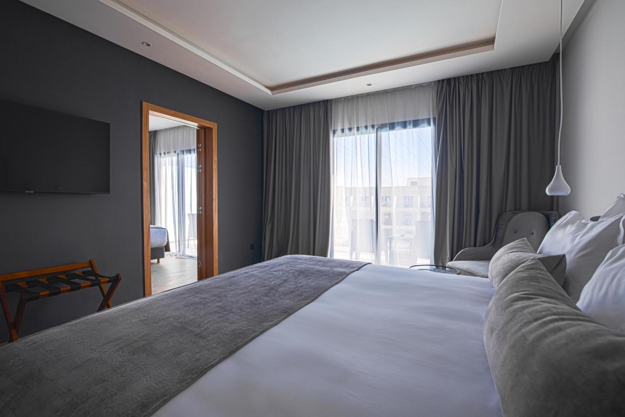 אגאדיר Dominium Palace מראה חיצוני תמונה A bedroom in the hotel